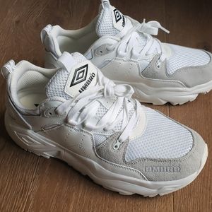 Umbro Runner Sneakers mesh suede all new US10
